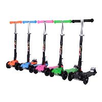 Best Selling High Quality Glass Fiber Reinforced Pedal Foldable 4 Wheels Scooter for Kids New 2019 (SF-SW031)